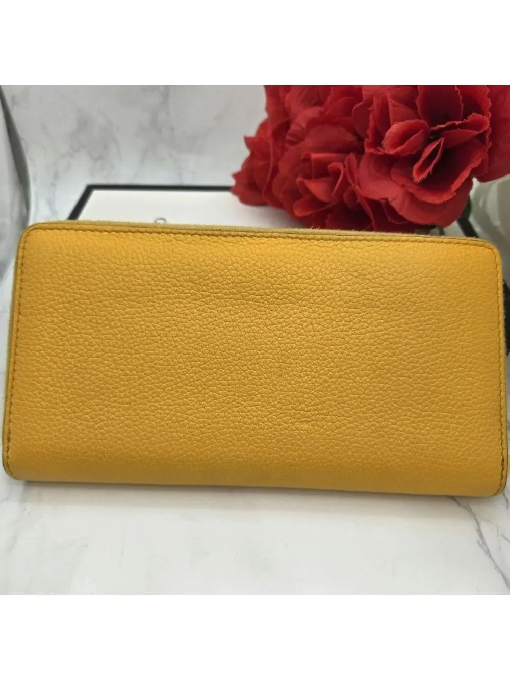 ★SOLD★ Gucci Logo Wallet Yellow Leather - Picture 2 of 14